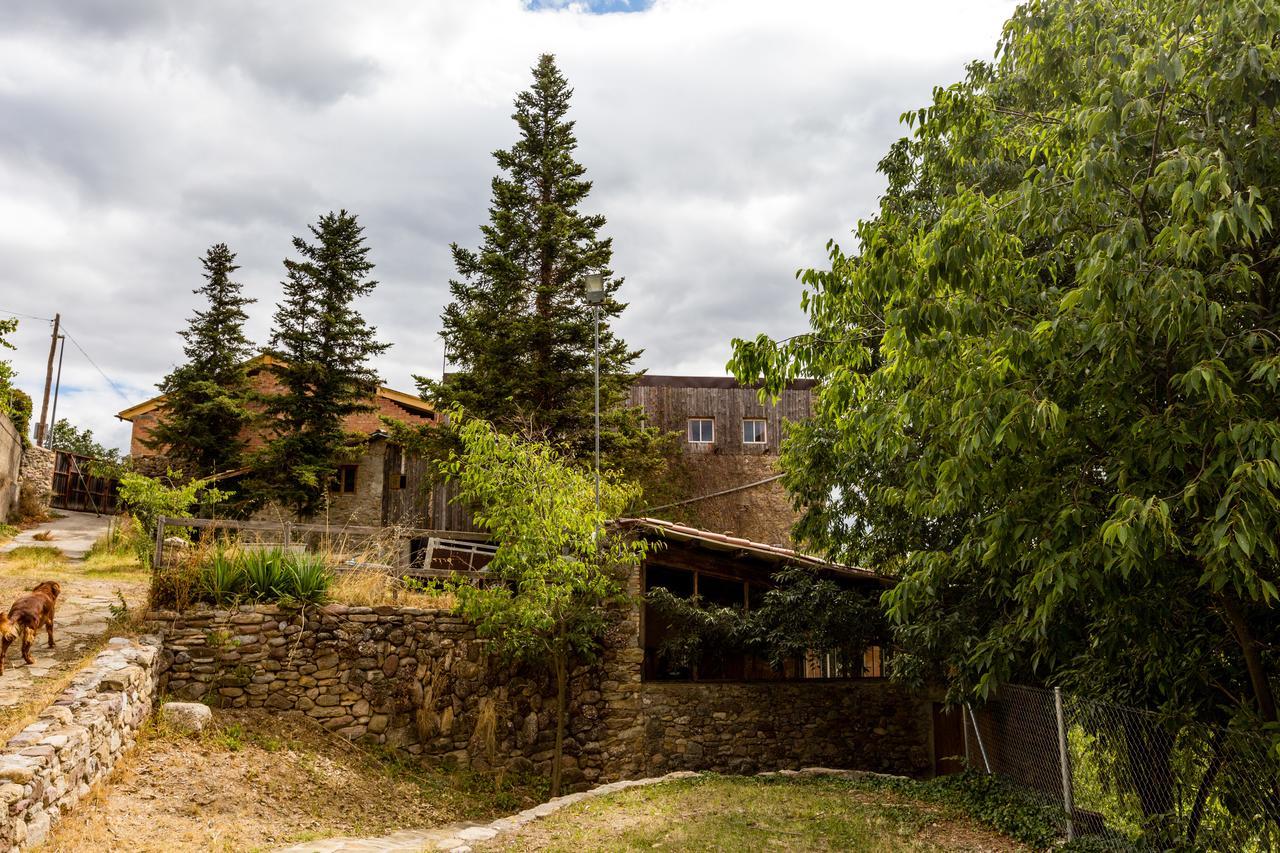 Alberg La Solana Salas de Pallas Экстерьер фото